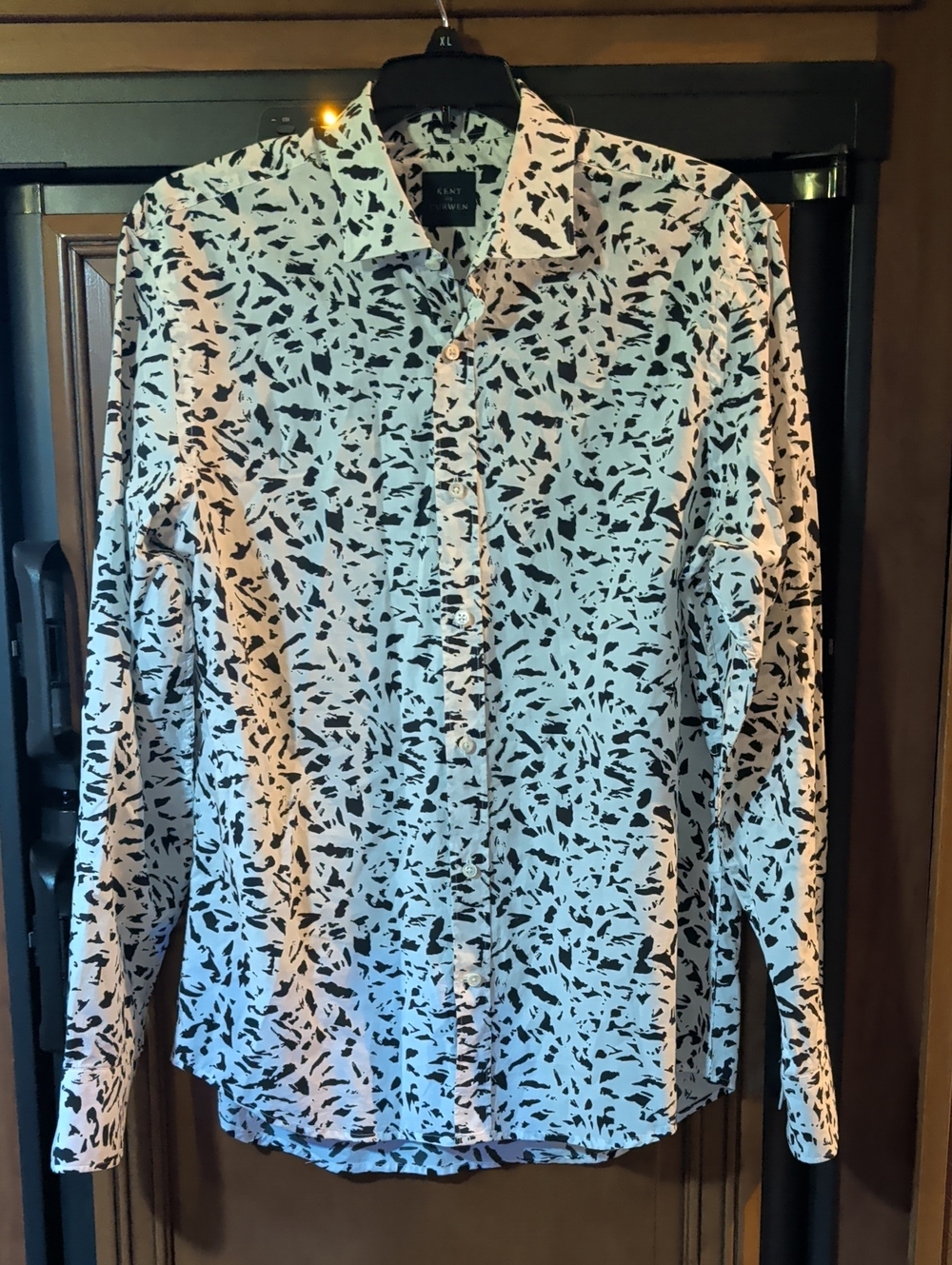 Kent And Curwen White & Black Abstract Print Long-Sleeve Dress Shirt